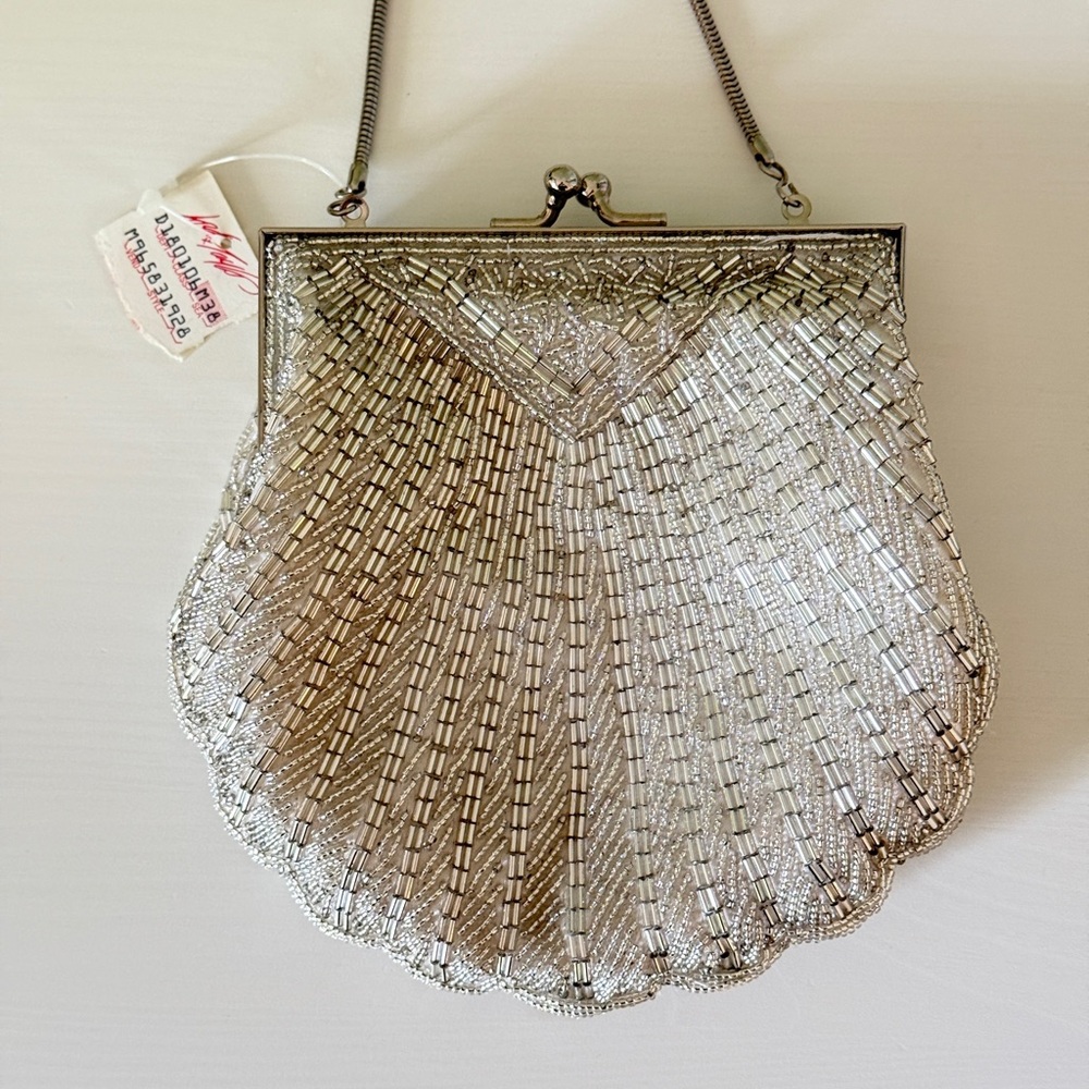 NWT Lord & Taylor Vintage Hand Beaded Shell Bag Silver - Picture 2 of 4